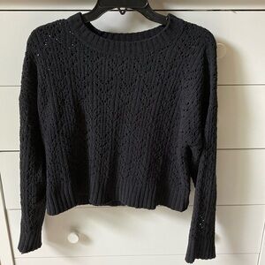 🦅AMERICAN EAGLE SIZE SMALL BLACK CROPPED POINTELLE CREW NECK SWEATER